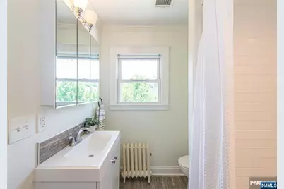 35 Howe Avenue, Montclair, NJ 07042 - Photo 33
