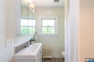 35 Howe Ave, Montclair, NJ 07042 - Photo 33
