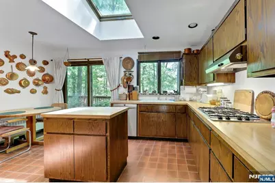 17 Wescott Street, Old Tappan, NJ 07675 - Photo 15
