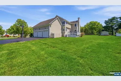 2 E David Drive, Hanover Township, NJ 07981 - Photo 45