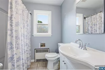 112 E Ackerman Avenue B Right Side #B right side, Emerson, NJ 07630 - Photo 9