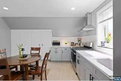 3912 Liberty Avenue 3 #3, North Bergen, NJ 07047 - Photo 3