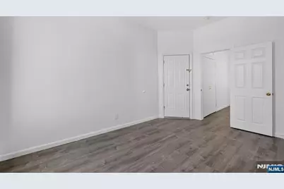 413 70th Street 5 #5, Guttenberg, NJ 07093 - Photo 25