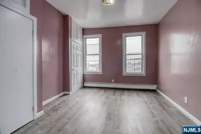 413 70th Street 5 #5, Guttenberg, NJ 07093 - Photo 3