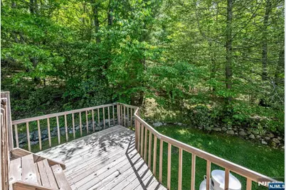 19 Rabbit Run, West Milford, NJ 07435 - Photo 31