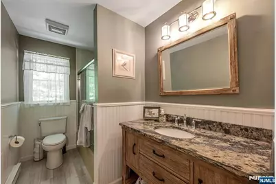 19 Rabbit Run, West Milford, NJ 07435 - Photo 13