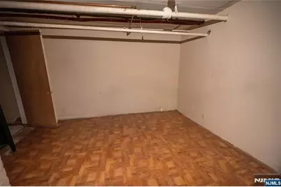 352 7th Street, Newark, NJ 07107 - Photo 27
