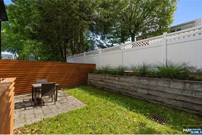 1480 15th Street B #B, Fort Lee, NJ 07024 - Photo 33