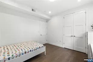 1480 15th Street B, Fort Lee, NJ 07024 - Photo 23