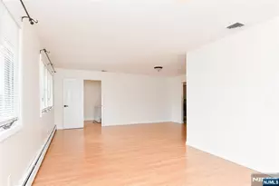 67 Park Row 2, Wallington, NJ 07057 - Photo 3