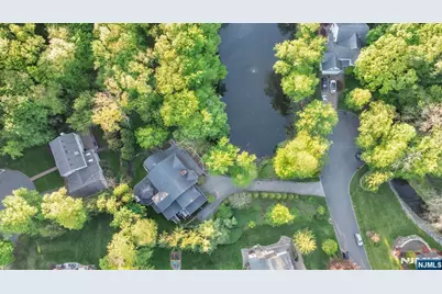 8 Lauren Pond Court, Demarest, NJ 07627 - Photo 3