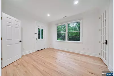 8 Lauren Pond Court, Demarest, NJ 07627 - Photo 27