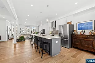 966 Summit Ave 1, Jersey City, NJ 07307 - Photo 11