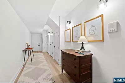 966 Summit Avenue 1 #1, Jersey City, NJ 07307 - Photo 15