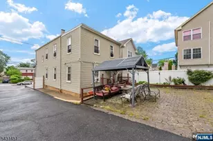 171 Burgess Pl, Passaic, NJ 07055 - Photo 25