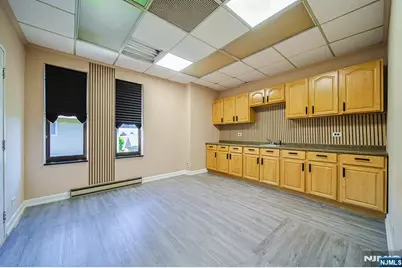 1625 Anderson Avenue 204 #204, Fort Lee, NJ 07024 - Photo 11