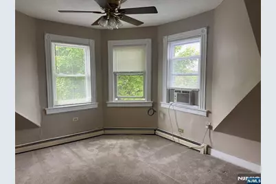 211 Woodside Avenue 3rd Fl #3rd fl, Ridgewood, NJ 07450 - Photo 3