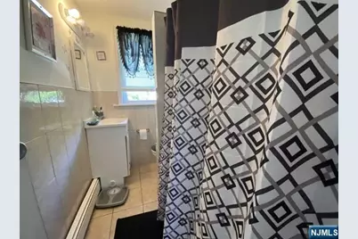243 Madison Avenue 1 #1, Clifton, NJ 07011 - Photo 7
