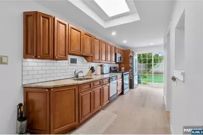 30 Belmont Avenue, Belleville, NJ 07109 - Photo 15
