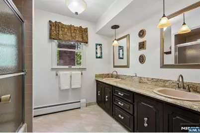 716 Windswept Lane, Franklin Lakes, NJ 07417 - Photo 13