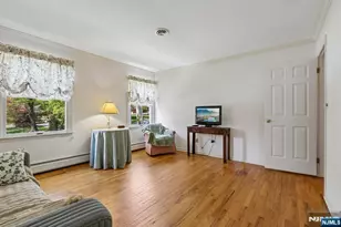 716 Windswept Ln, Franklin Lakes, NJ 07417 - Photo 11