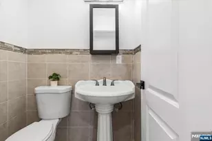 496 Seven Oaks Ct, Orange, NJ 07050 - Photo 11