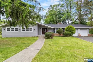 496 Seven Oaks Ct, Orange, NJ 07050 - Photo 1