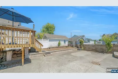 330 Southside Avenue, Haledon, NJ 07508 - Photo 29