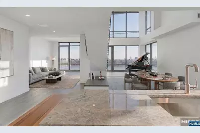 320 Adolphus Avenue 316 #316, Cliffside Park, NJ 07010 - Photo 1