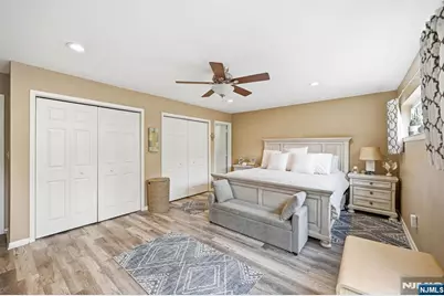 219 Pond Terrace 2B #2B, Washington Township, NJ 07676 - Photo 17