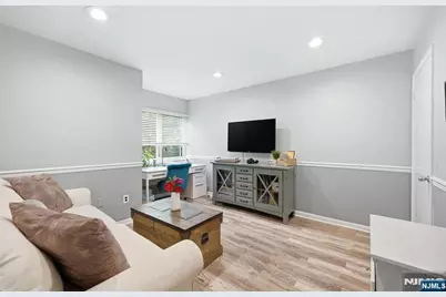 219 Pond Terrace 2B #2B, Washington Township, NJ 07676 - Photo 25