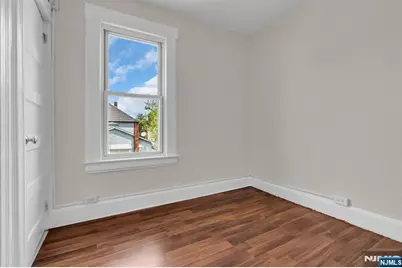 199 Hayward Place, Wallington, NJ 07057 - Photo 5