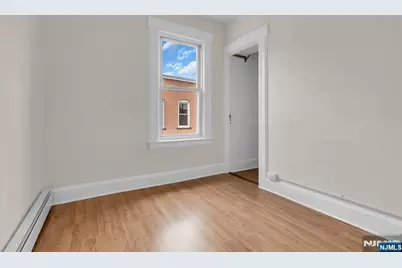 199 Hayward Place, Wallington, NJ 07057 - Photo 11
