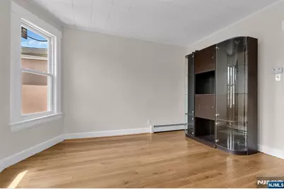 199 Hayward Place, Wallington, NJ 07057 - Photo 19