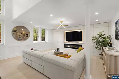 1101 Bloomfield Street, Hoboken, NJ 07030 - Photo 15