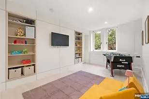 1101 Bloomfield Street B, Hoboken, NJ 07030 - Photo 17