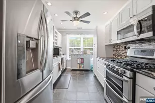 467 Magnolia Ct, Howell Township, NJ 07731 - Photo 7