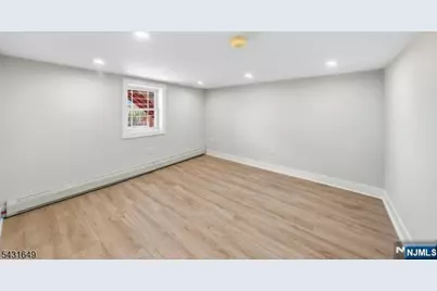 23 Prospect Street, Clifton, NJ 07011 - Photo 19