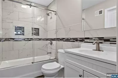 103 Berkshire Place, Irvington, NJ 07111 - Photo 9