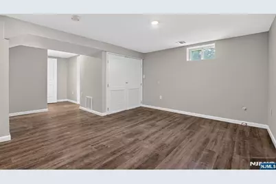 103 Berkshire Place, Irvington, NJ 07111 - Photo 15