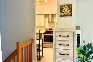 504 Windsor Dr, Palisades Park, NJ 07650 - Photo 17