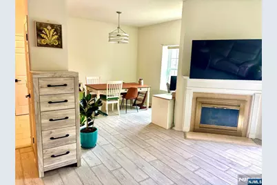 504 Windsor Drive 104 #104, Palisades Park, NJ 07650 - Photo 15