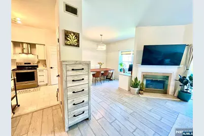 504 Windsor Drive, Palisades Park, NJ 07650 - Photo 27