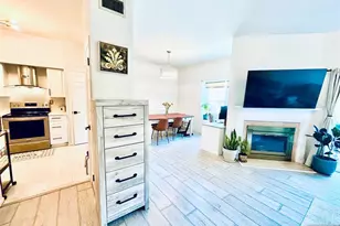 504 Windsor Dr, Palisades Park, NJ 07650 - Photo 9
