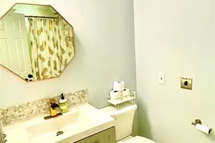 504 Windsor Dr, Palisades Park, NJ 07650 - Photo 19