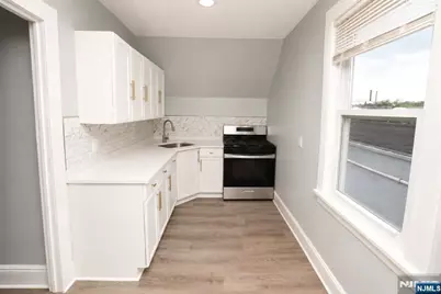 58 Sidney Street, Lodi, NJ 07644 - Photo 15