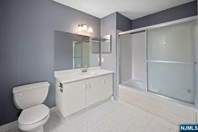 2278 Nash Court, Mahwah, NJ 07430 - Photo 23