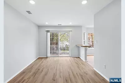 2278 Nash Court, Mahwah, NJ 07430 - Photo 3