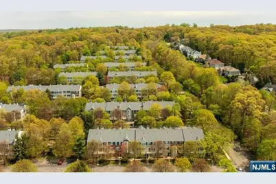 2278 Nash Court, Mahwah, NJ 07430 - Photo 27