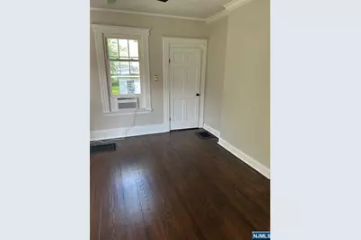 126 Grant Avenue, Cresskill, NJ 07626 - Photo 9